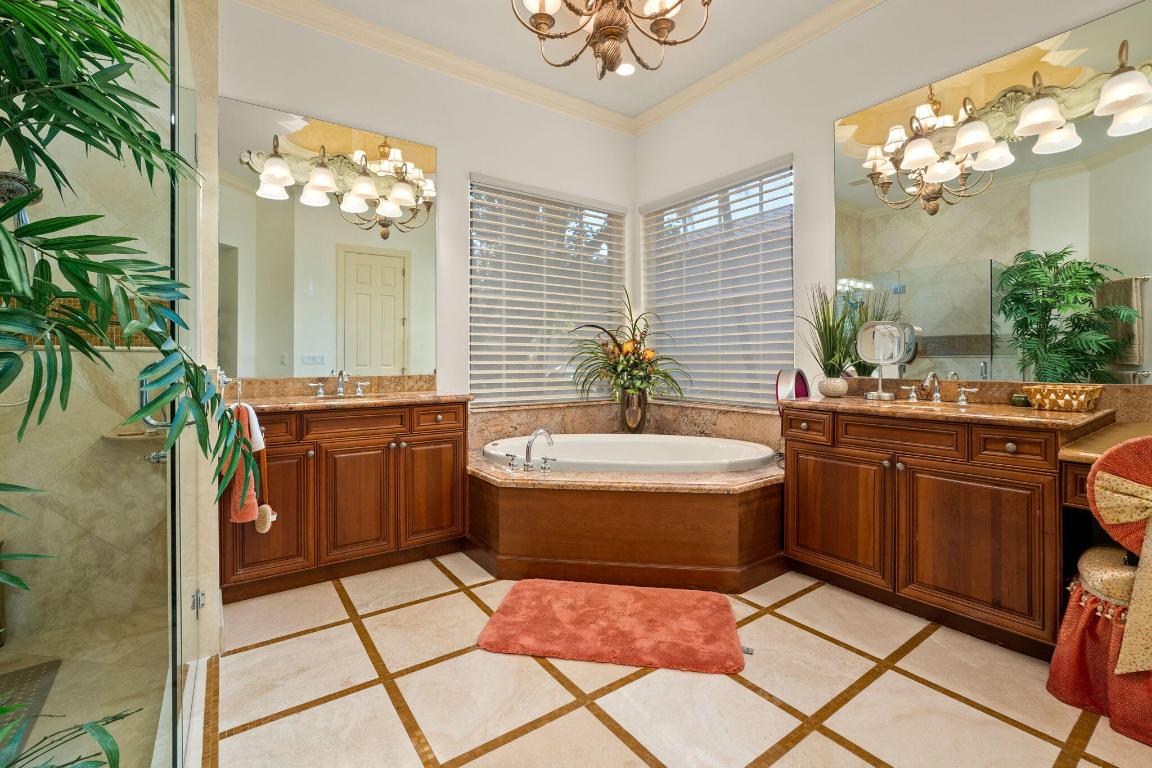 Palm Cove - Residential