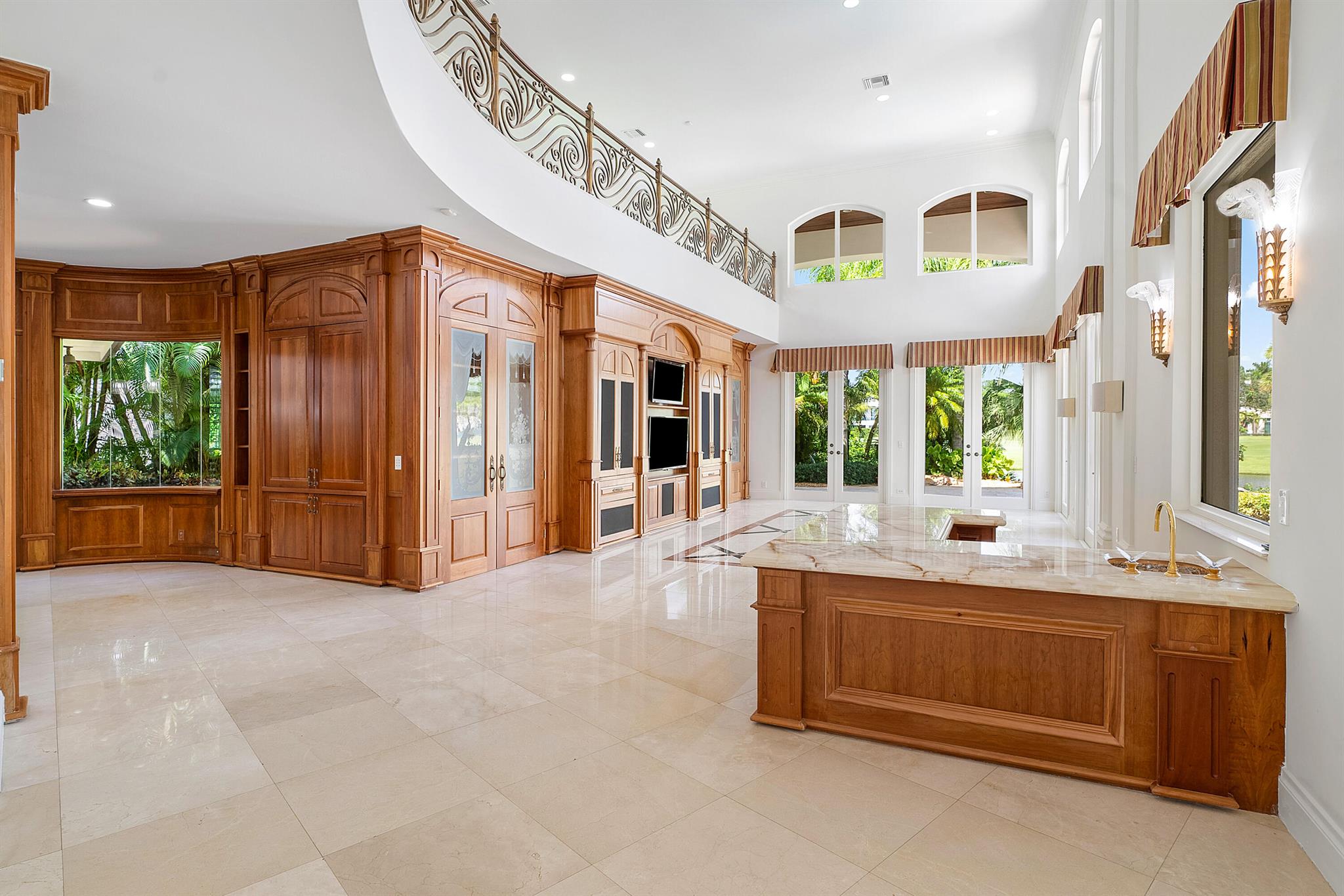 ST ANDREWS COUNTRY CLUB - Residential