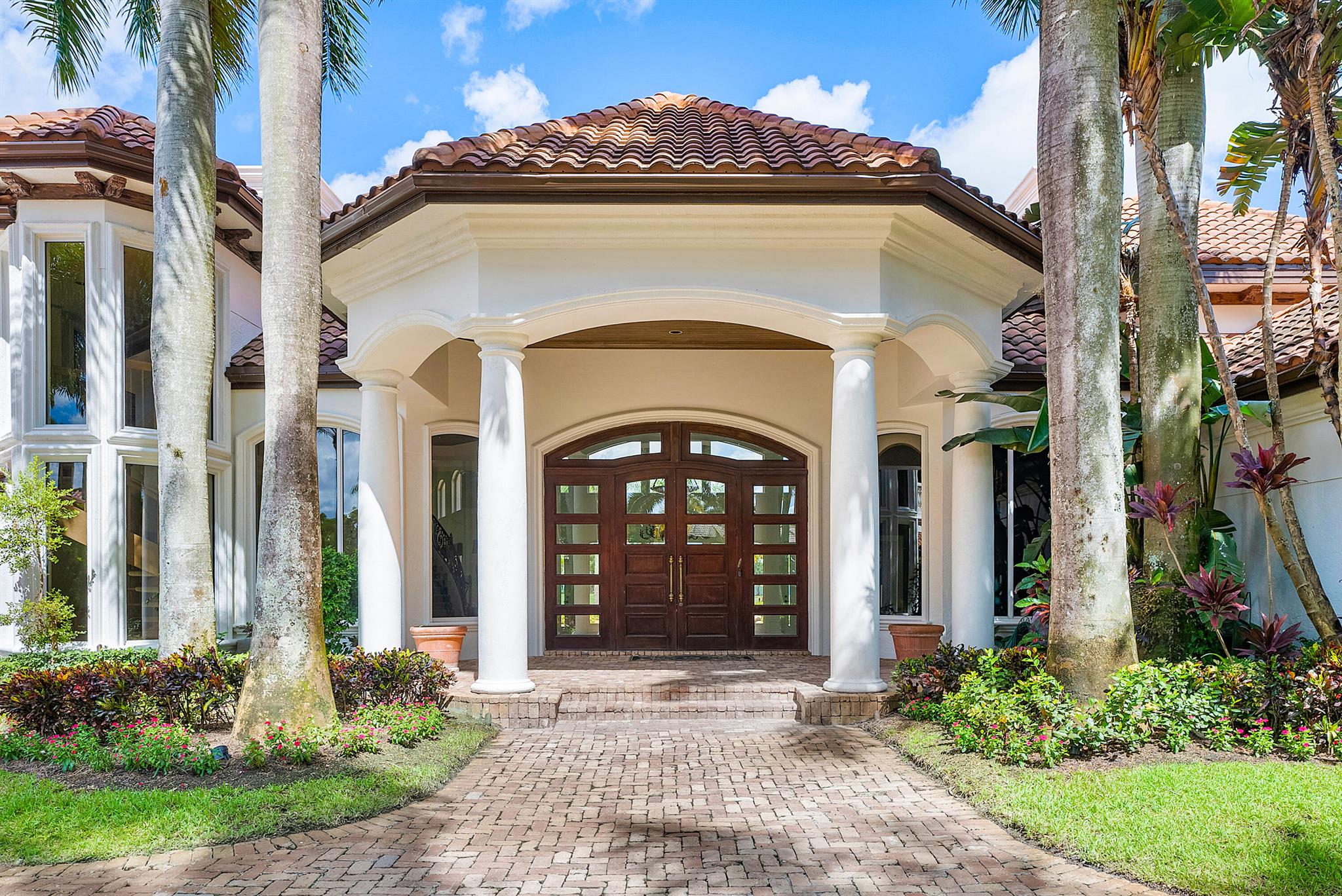 ST ANDREWS COUNTRY CLUB - Residential