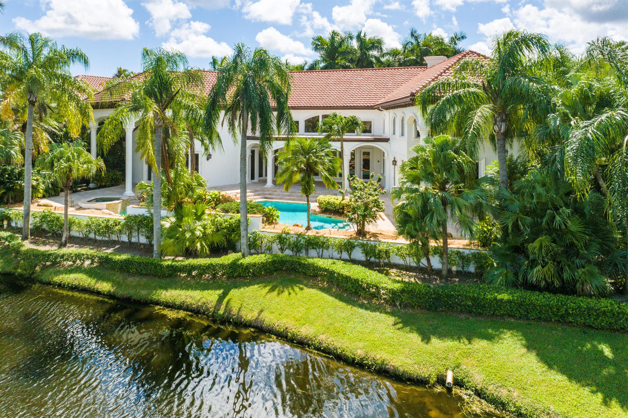 ST ANDREWS COUNTRY CLUB - Residential