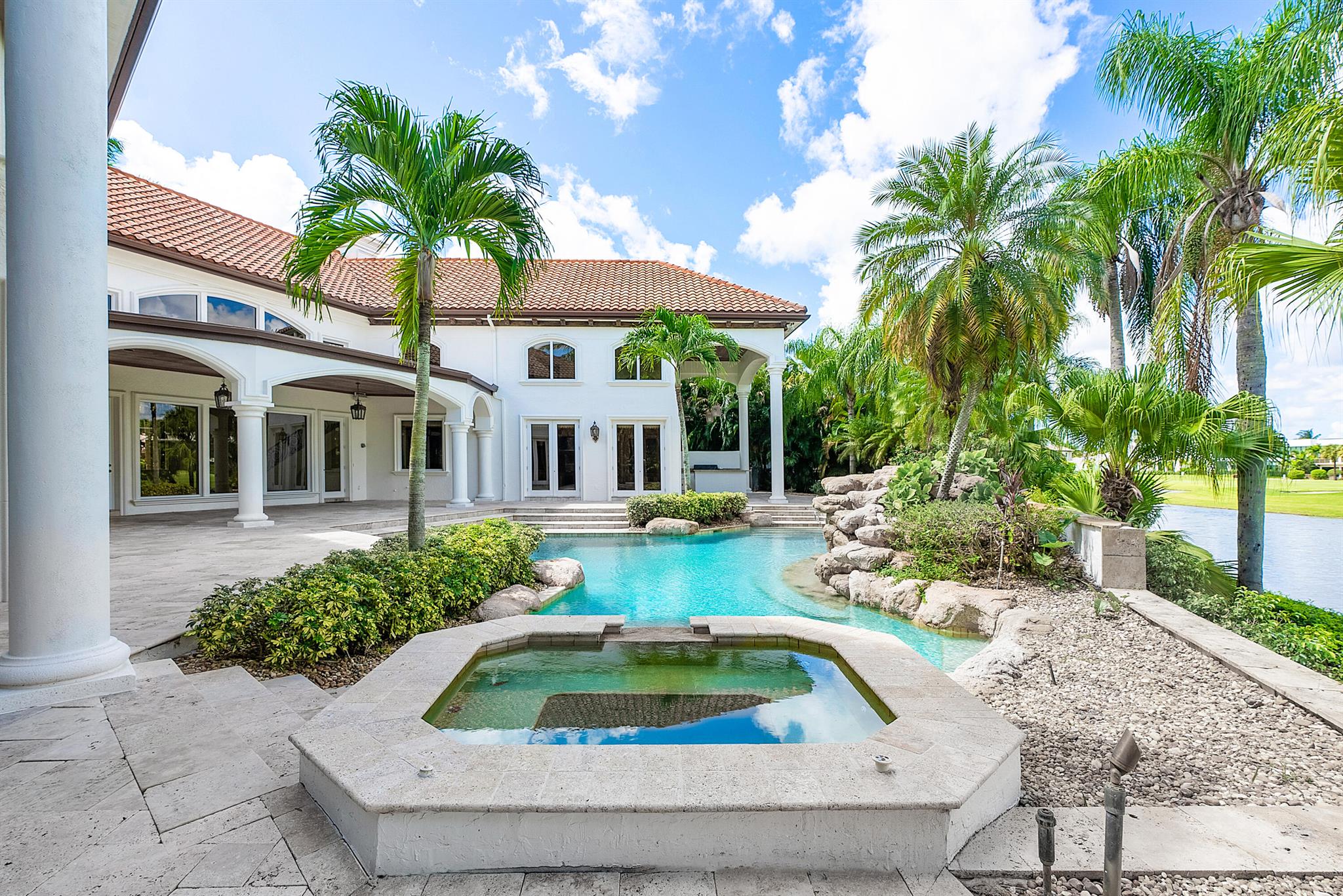 ST ANDREWS COUNTRY CLUB - Residential