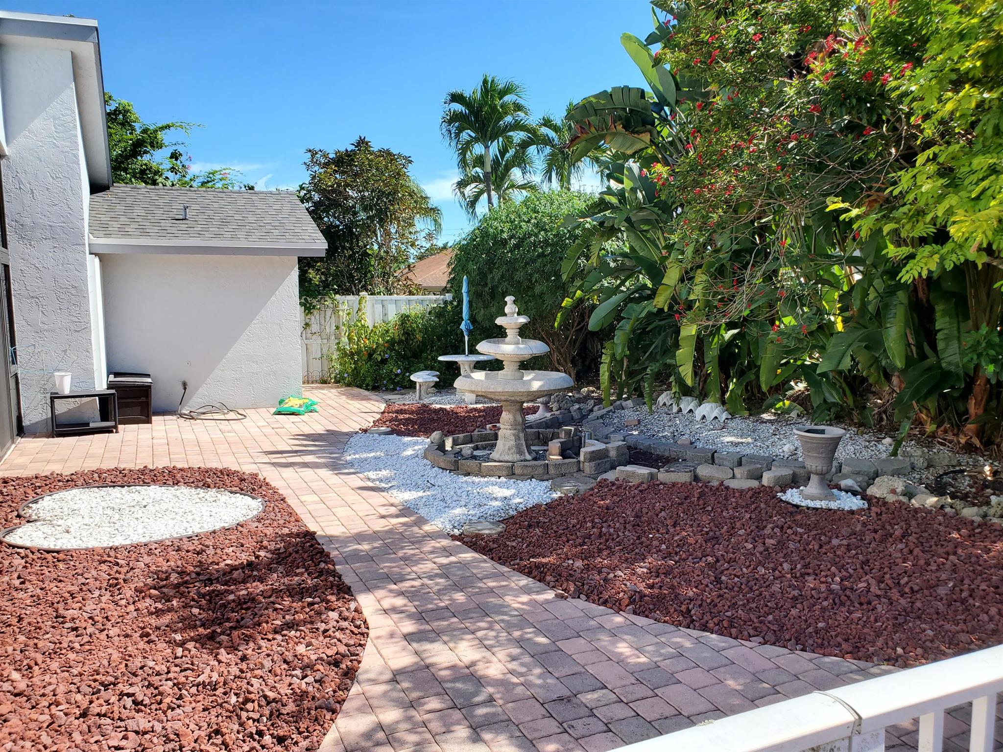 COUNTRY LANDING SEC 4 - Residential Lease