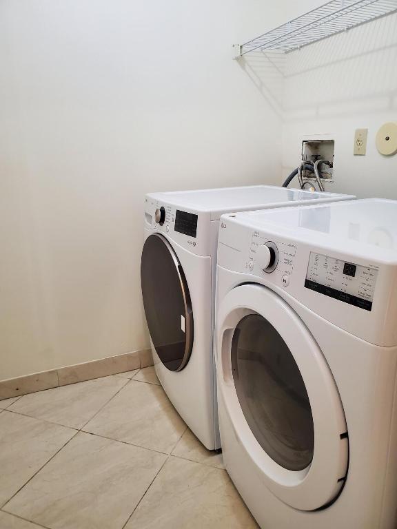 COUNTRY LANDING SEC 4 - Residential Lease