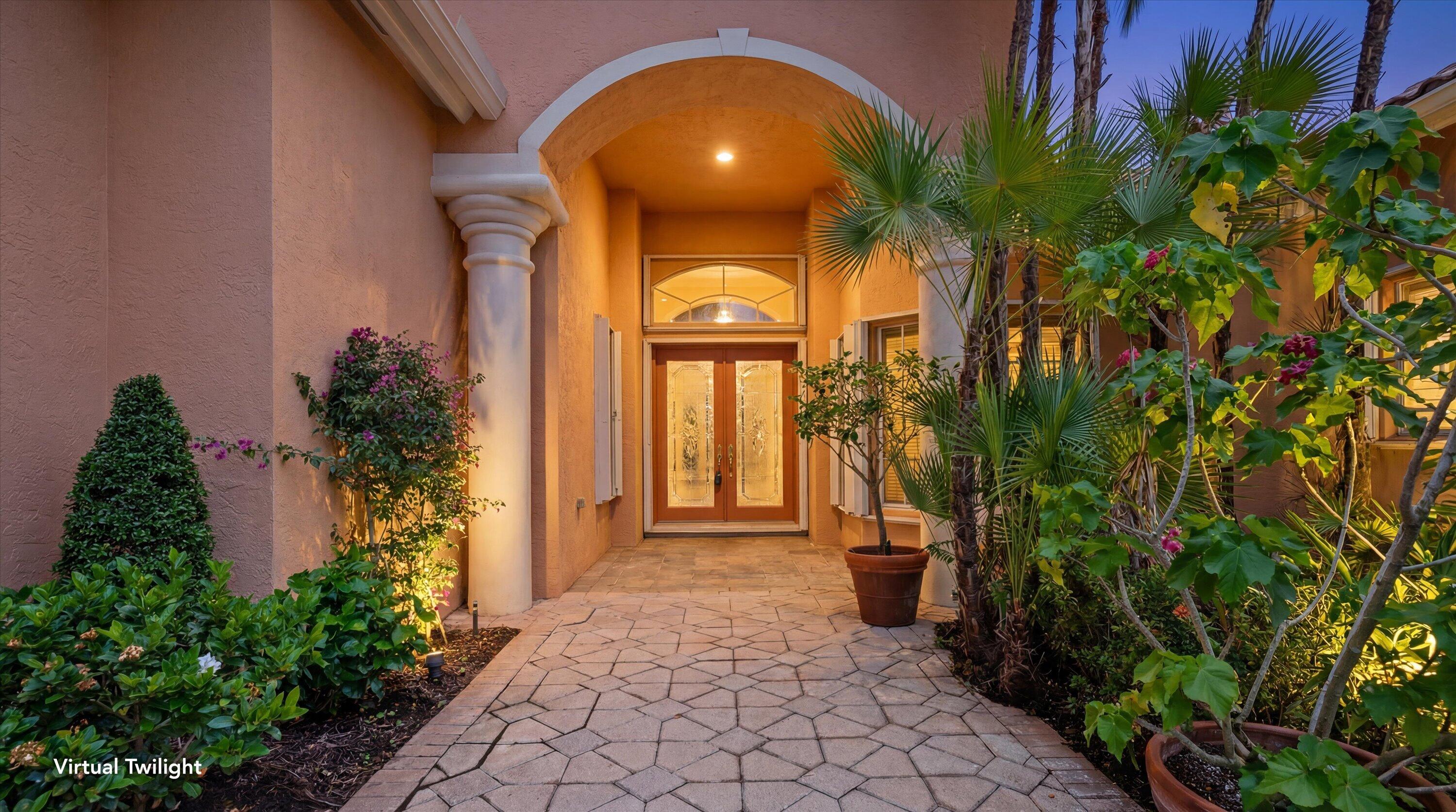 9026 Lakes Boulevard