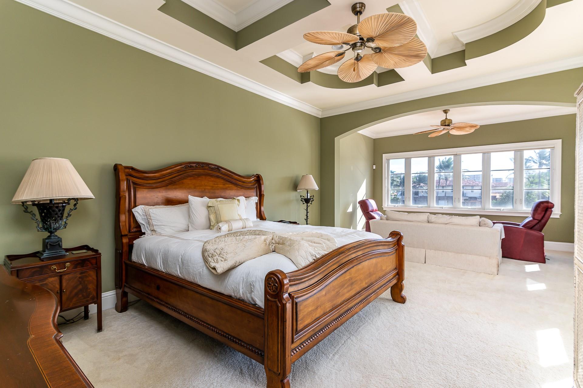 PELICAN HARBOR PHASE THREE - Residential Lease