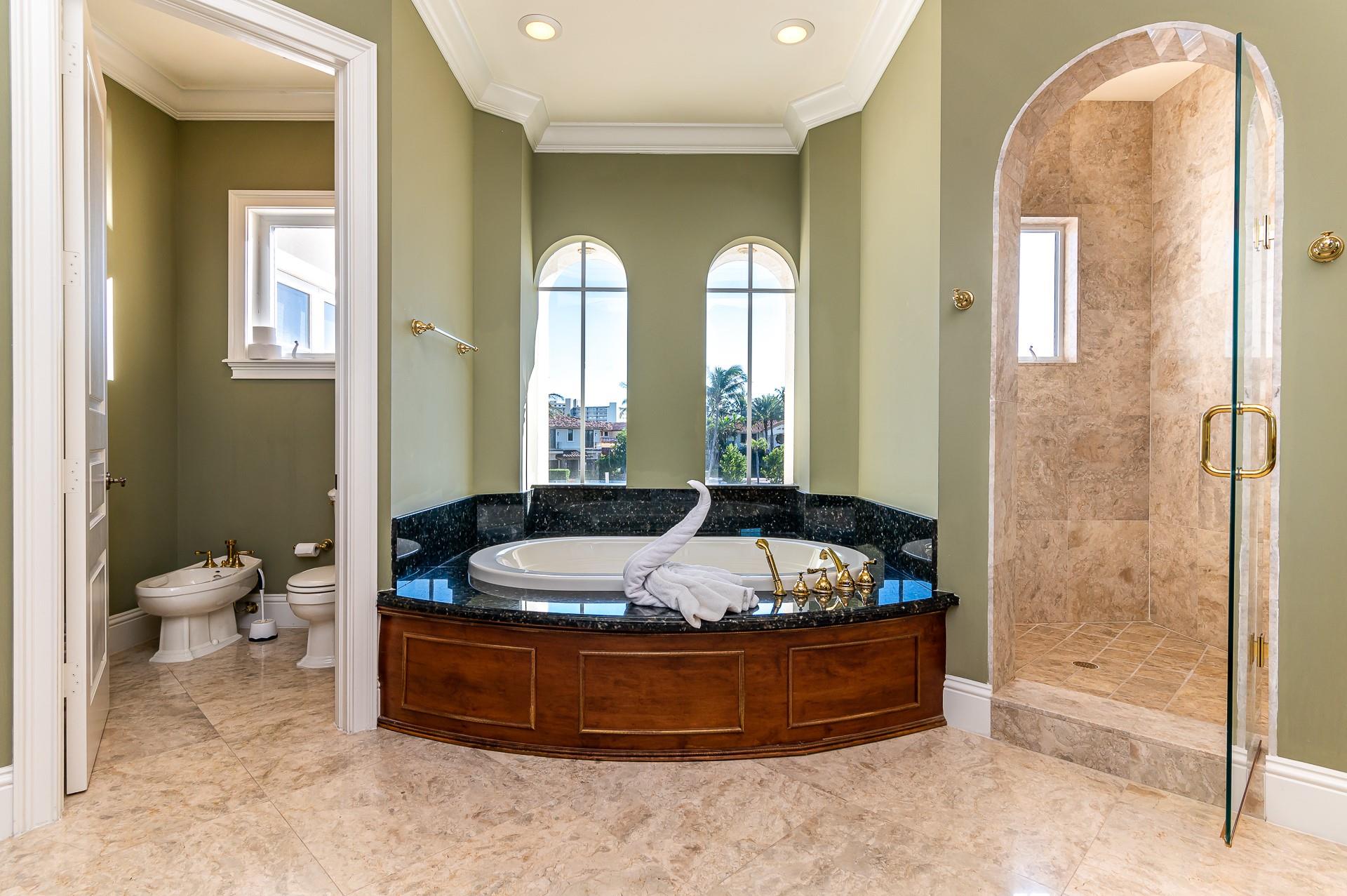 PELICAN HARBOR PHASE THREE - Residential Lease