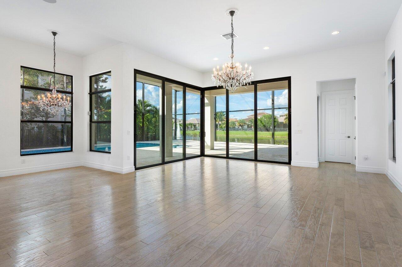 Seven Bridges - Residential