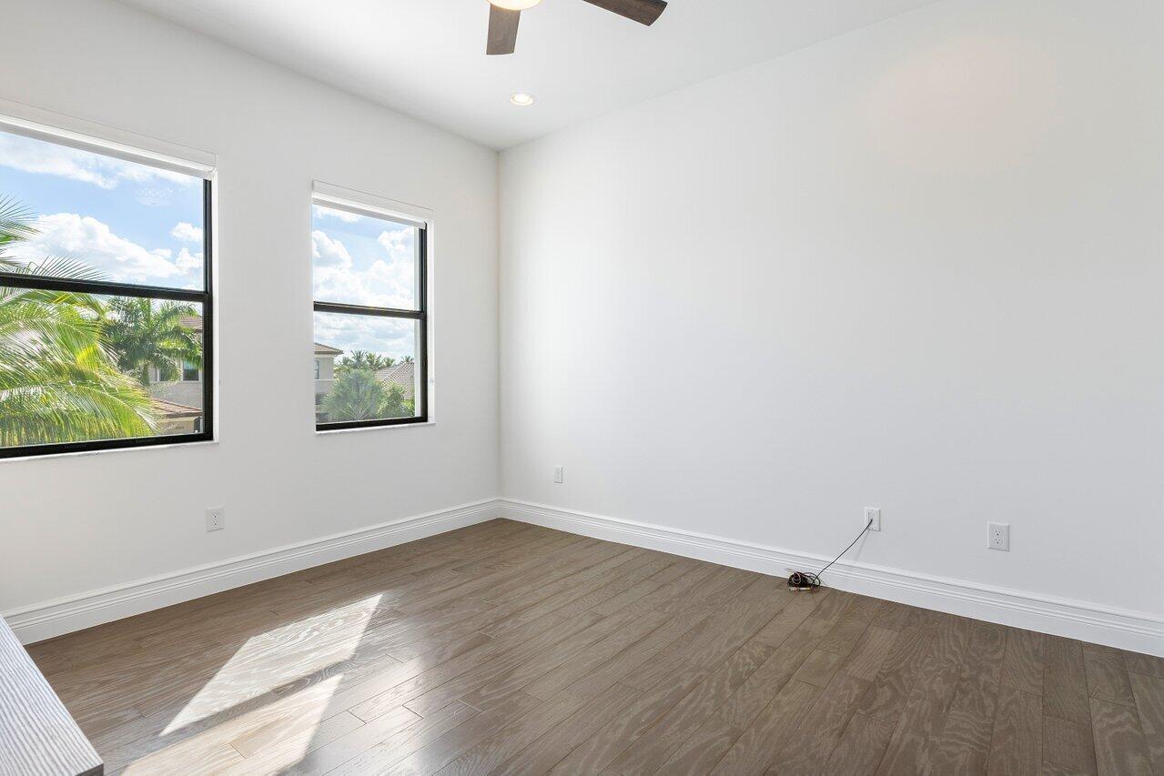 Seven Bridges - Residential