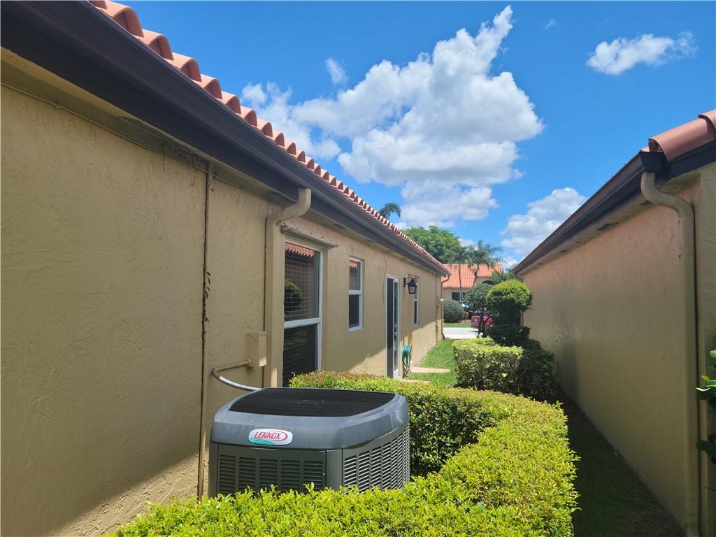 BRENTWOOD BOCA - Residential