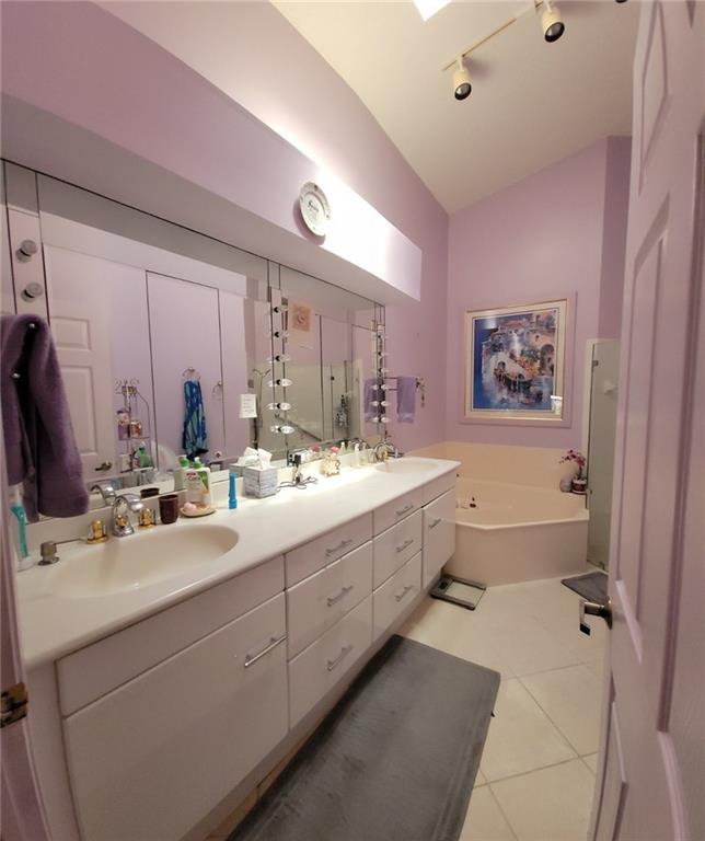 BRENTWOOD BOCA - Residential