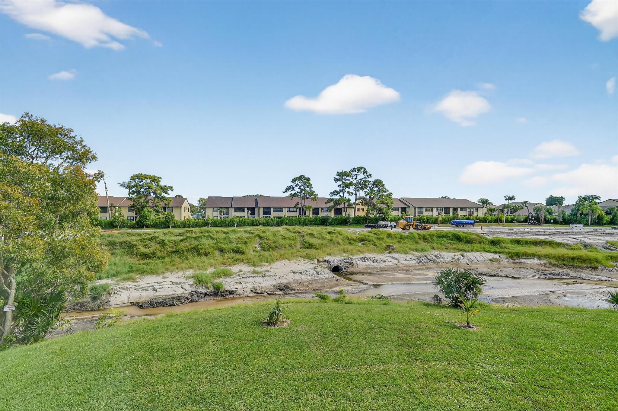 LUCERNE POINTE ONE,TWO,TH - Residential