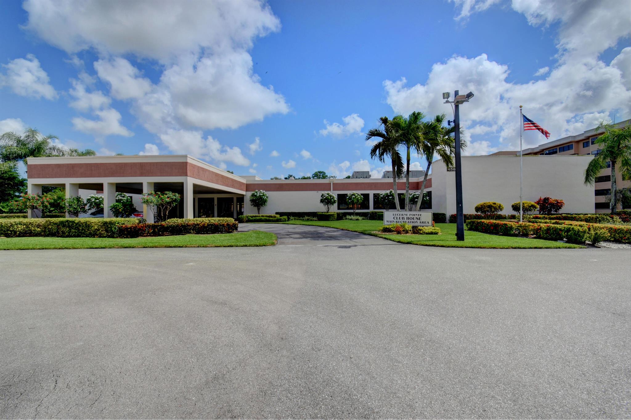 LUCERNE POINTE ONE,TWO,TH - Residential