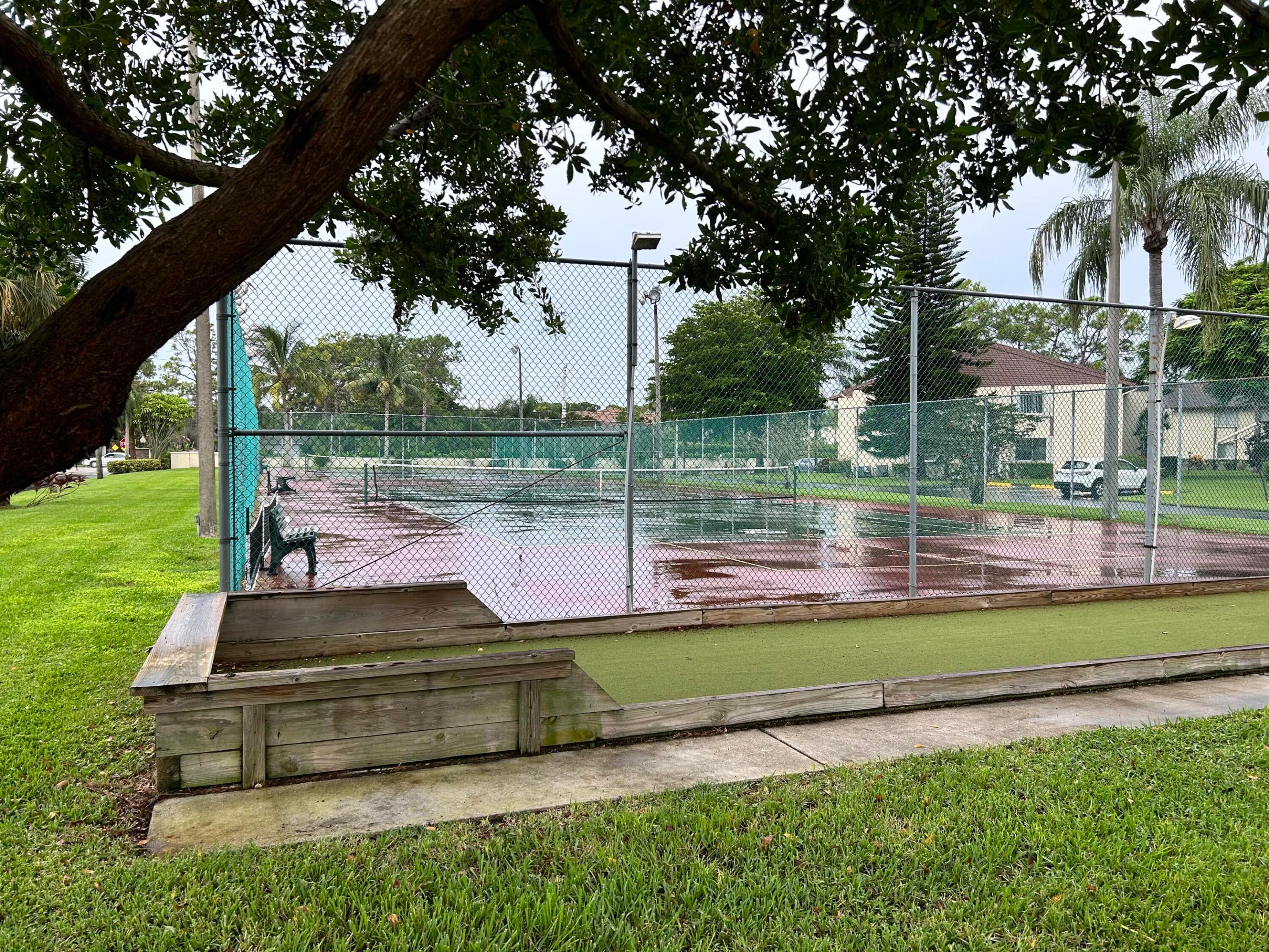 PINE RIDGE SOUTH III CONDO - Residential