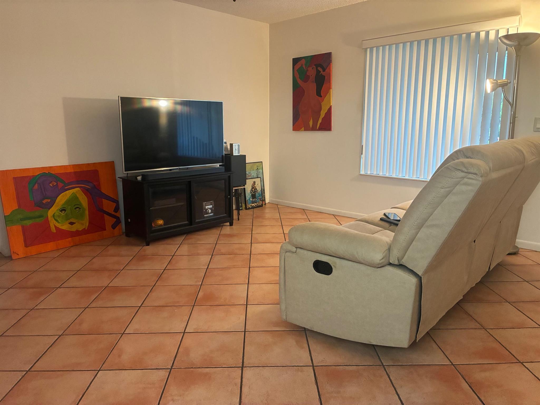 PINE RIDGE SOUTH III COND - Residential