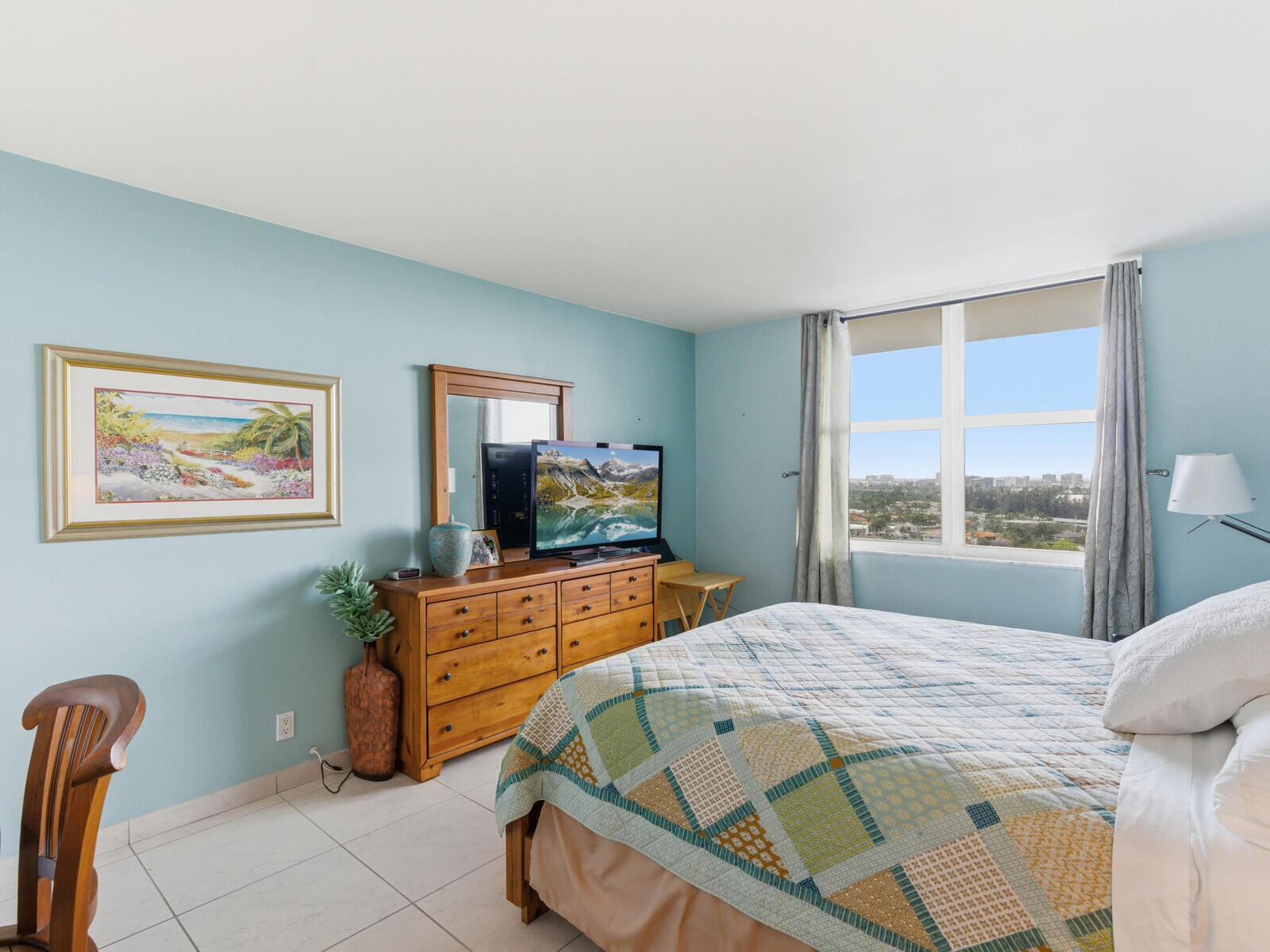 GOLDEN HORN SOUTH CONDO - Residential