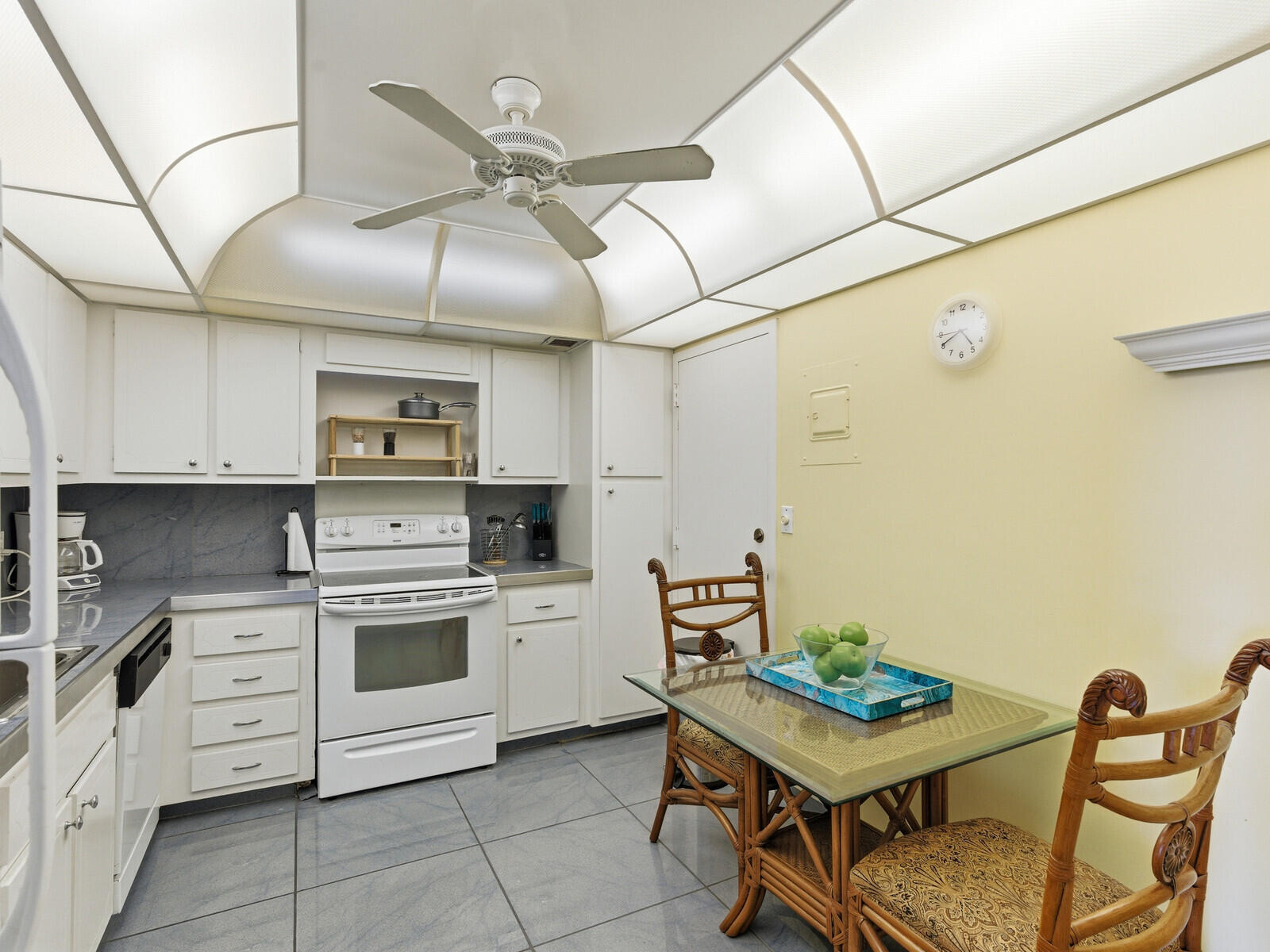 GOLDEN HORN SOUTH CONDO - Residential