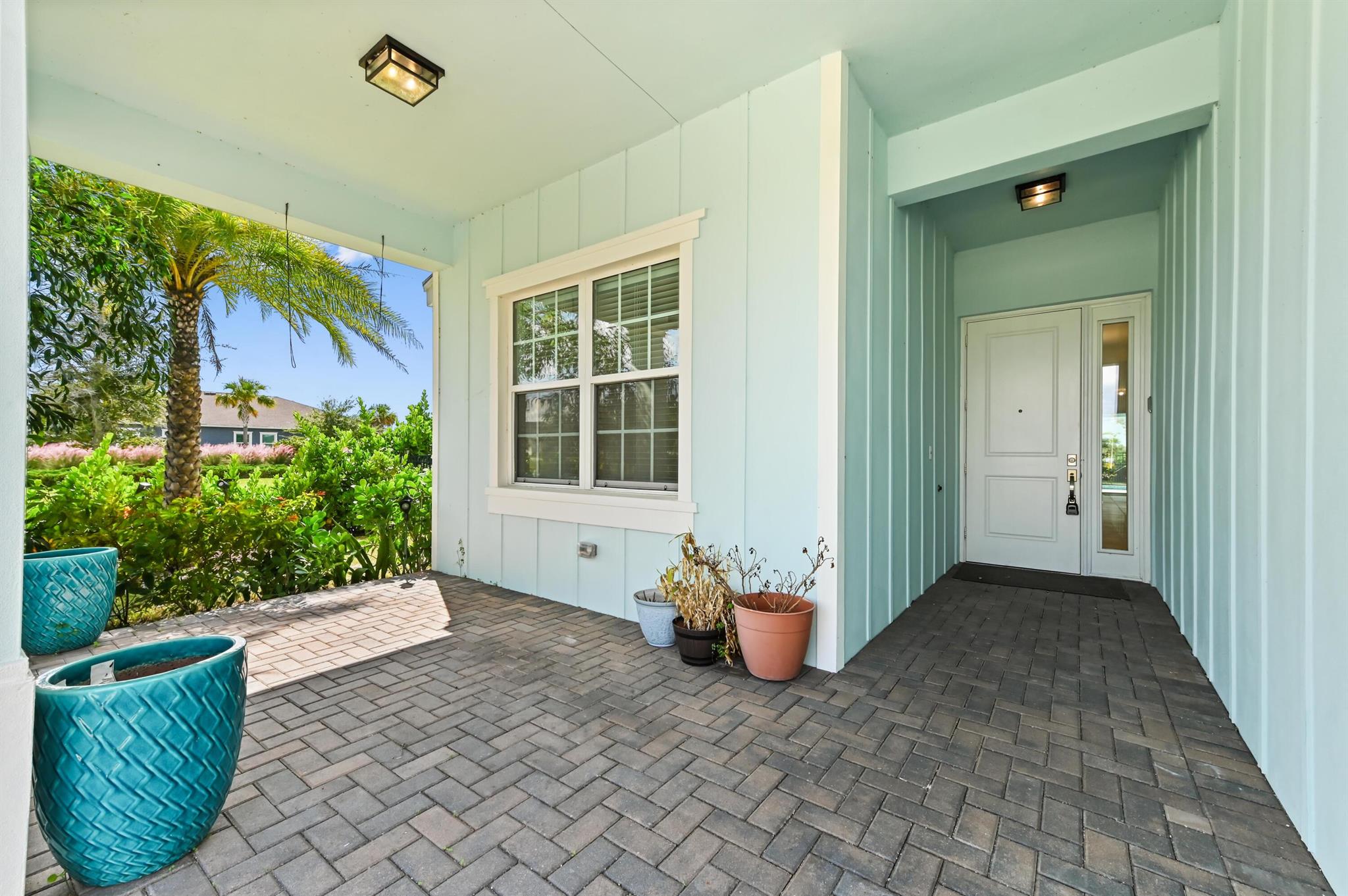 19474 Broad Shore Walk