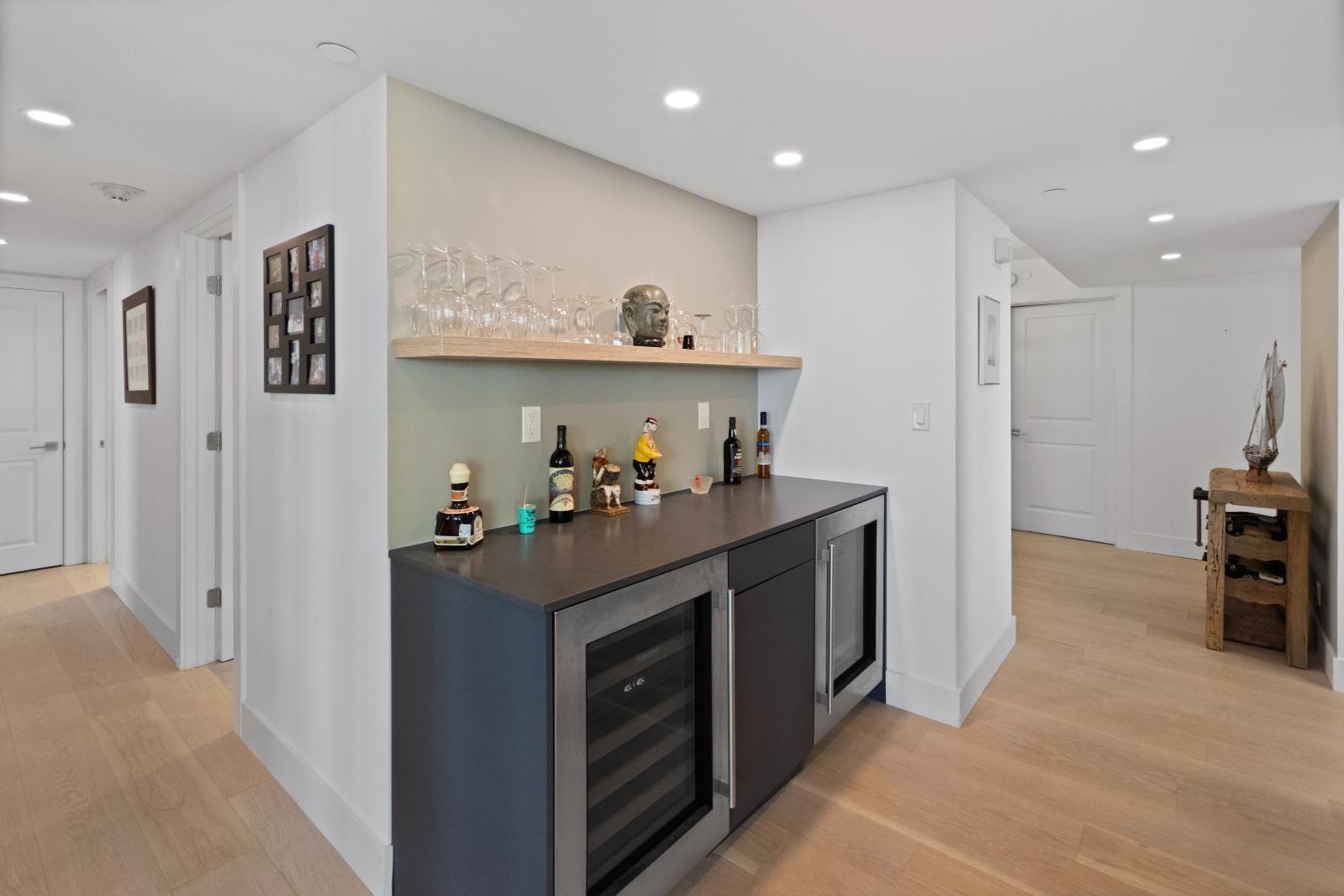 OLD PORT COVE COVE TOWER - Residential Lease