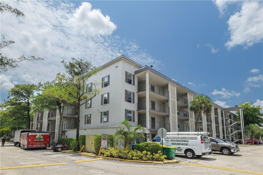 CYPRESS CHASE 3 CONDO - Residential