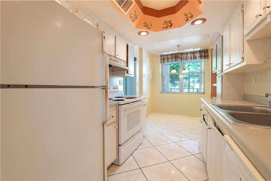 CYPRESS CHASE 3 CONDO - Residential
