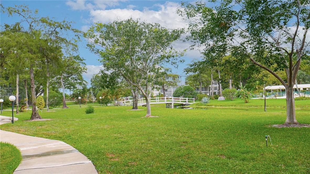 CYPRESS CHASE 3 CONDO - Residential