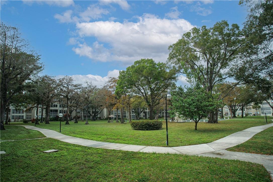 CYPRESS CHASE 3 CONDO - Residential