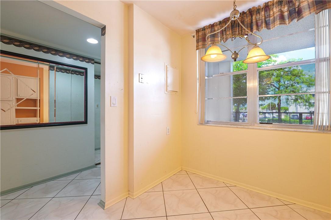 CYPRESS CHASE 3 CONDO - Residential