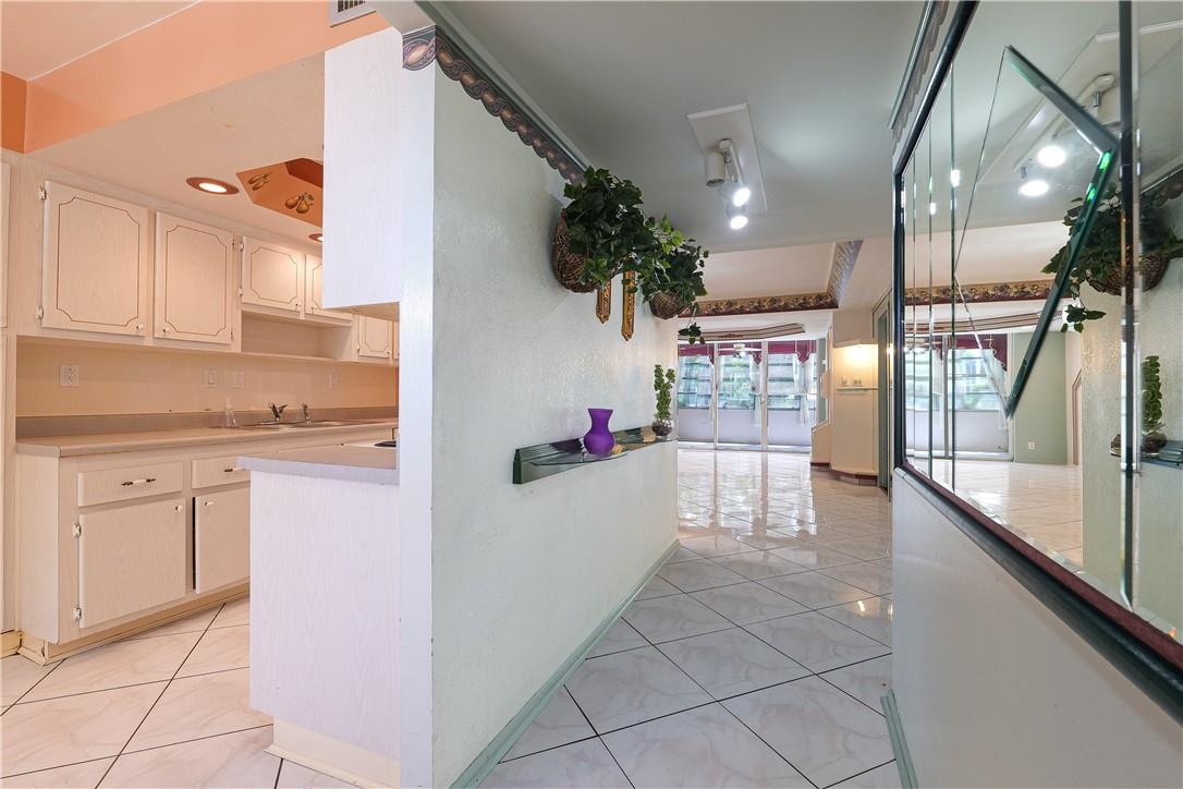 CYPRESS CHASE 3 CONDO - Residential