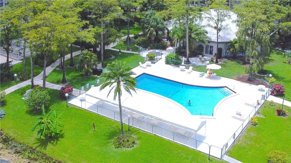 CYPRESS CHASE 3 CONDO - Residential