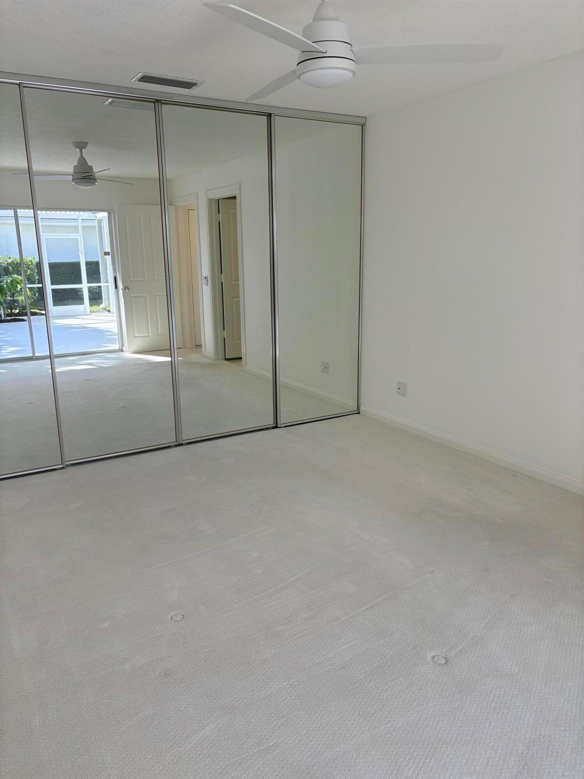 OAKS-SUNTERRACE 4 - Residential Lease