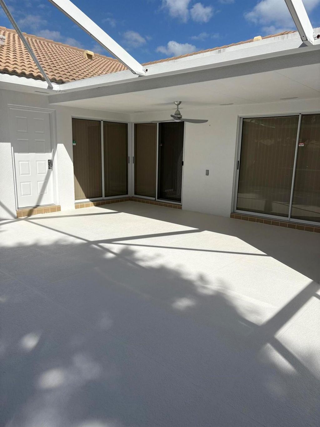 Photo of 10303 Chapman Oak Court #10303, Palm Beach Gardens, FL 33410 (MLS # R11138260)