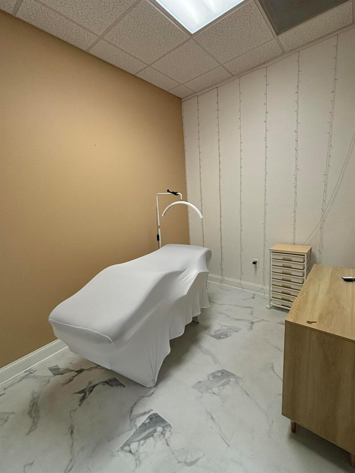 Move-In Ready Esthetician Office - Fully Furnished - Only $400/Month!Start seeing clients right away in this beautifully set up, private esthetician suite--move-in ready and professionally furnished! Perfect for skincare professionals, this space includes a treatment table, client seating, storage, and decor to create a serene, spa-like environment.Located in a clean, well-kept building with convenient parking and a welcoming atmosphere.Key Features:Private, fully furnished suiteTreatment table, client chair, storage, and worktable includedFurniture available for purchase separately - $580Ideal for facials, waxing, and other esthetic servicesUtilities includedFlexible lease termsTurnkey setup--just bring your supplies and go!
