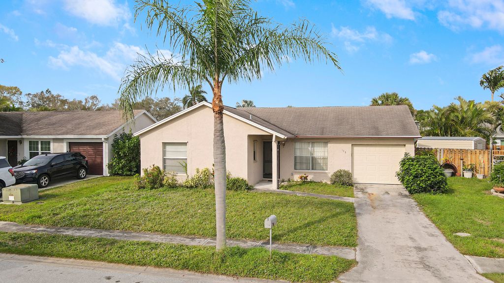 Photo of 116 Deerfield Court, Jupiter, FL 33458 (MLS # R10952665)
