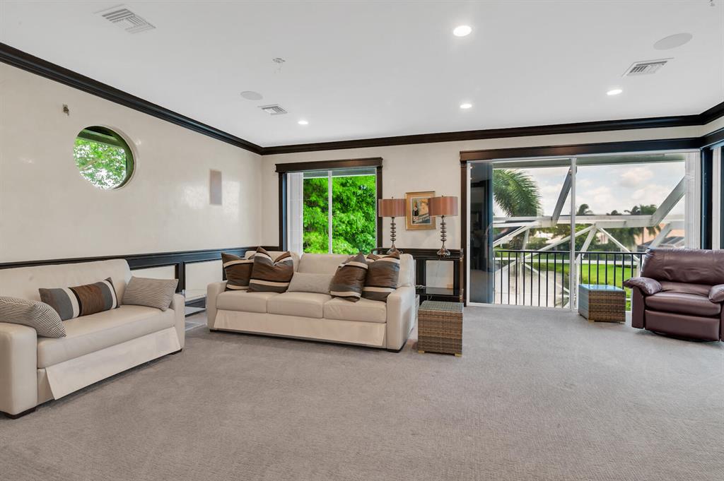 ENCANTADA - Residential