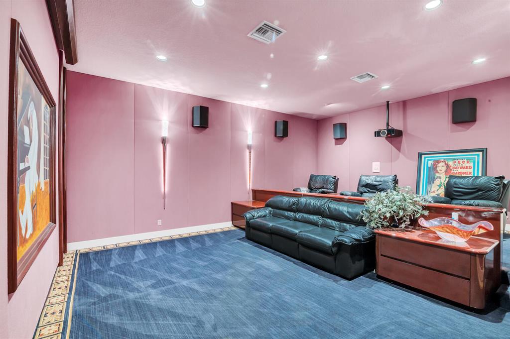 ENCANTADA - Residential