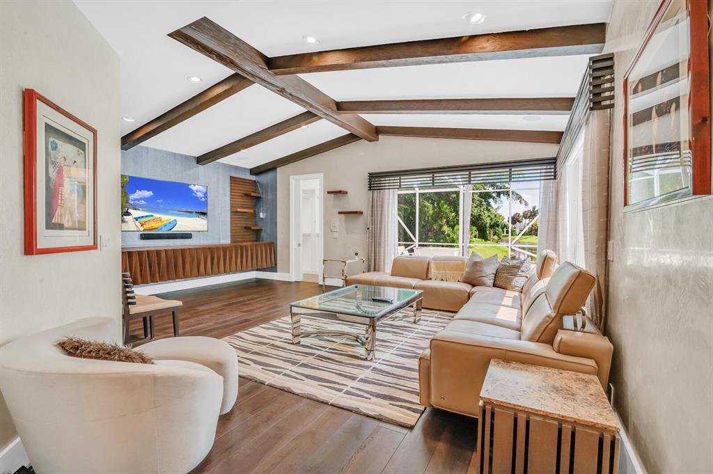 ENCANTADA - Residential