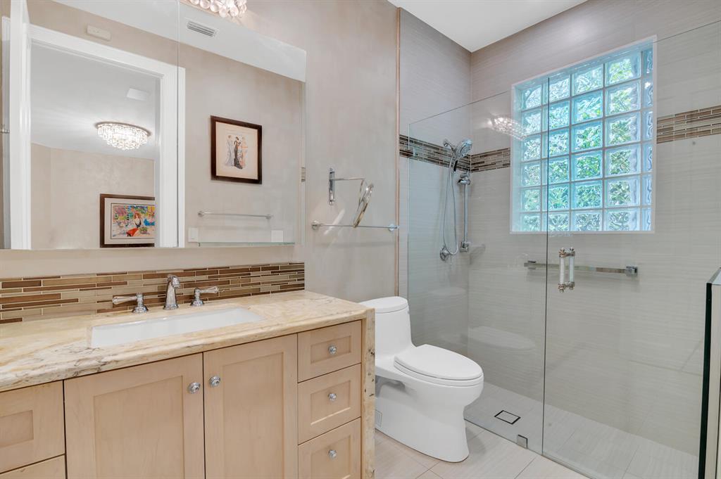 ENCANTADA - Residential