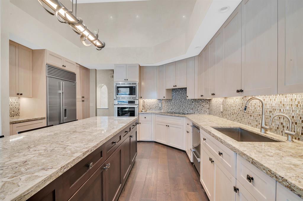 ENCANTADA - Residential