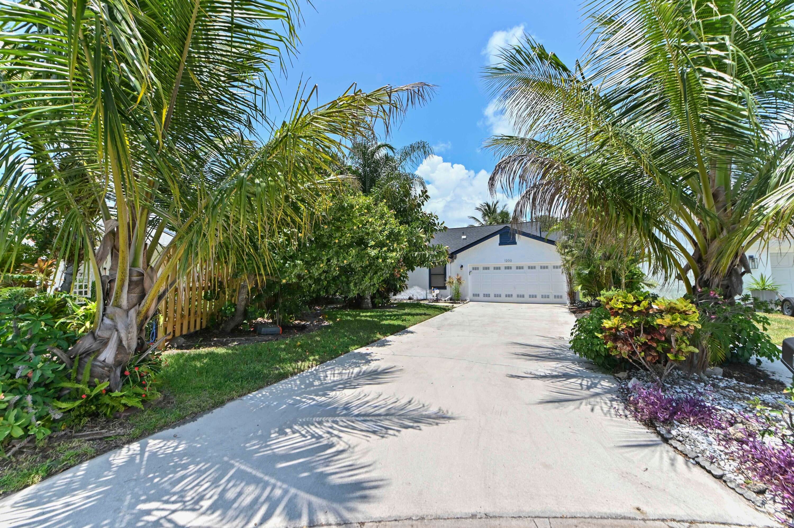 1200 NW 18th Avenue