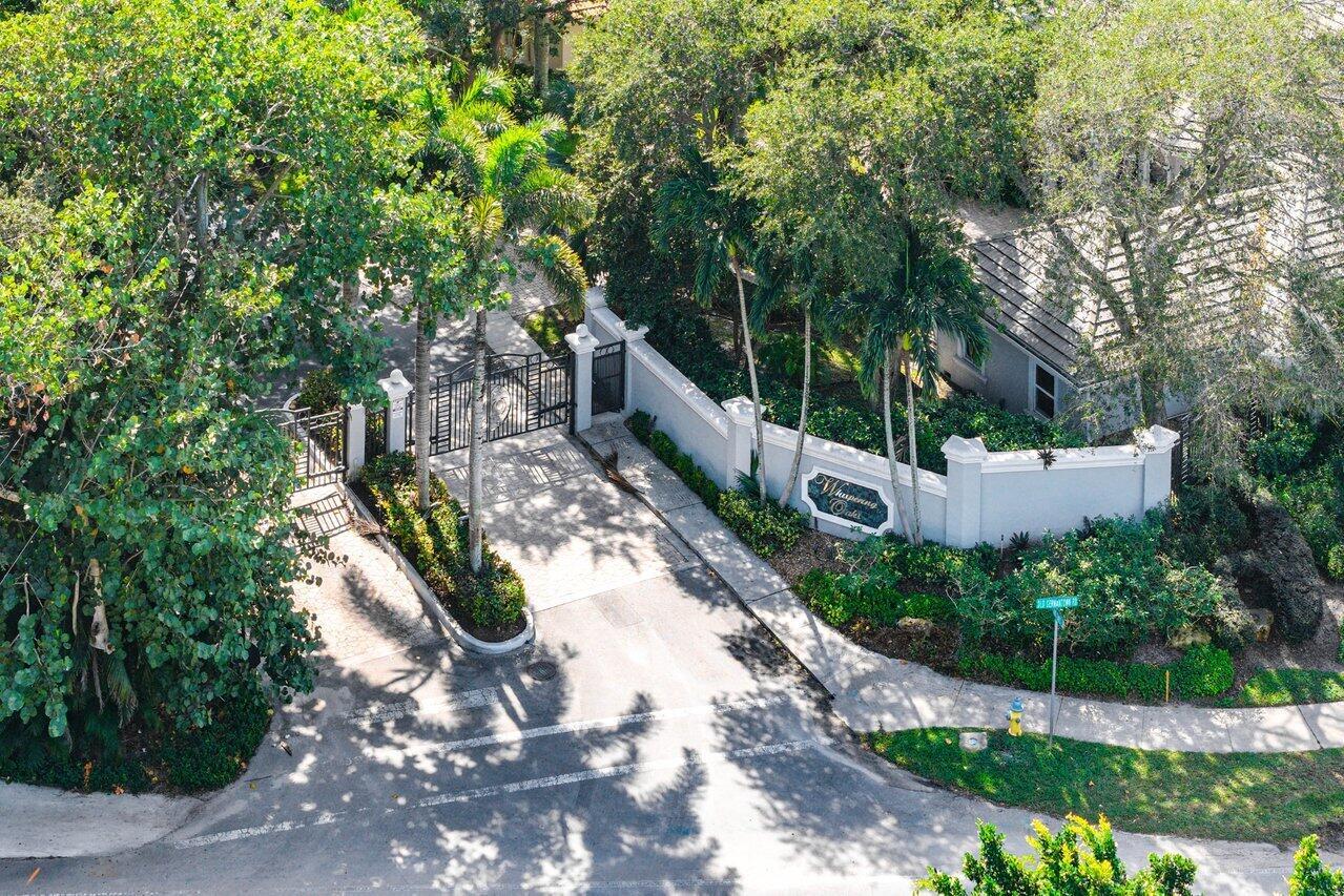 Whispering Oaks - Residential