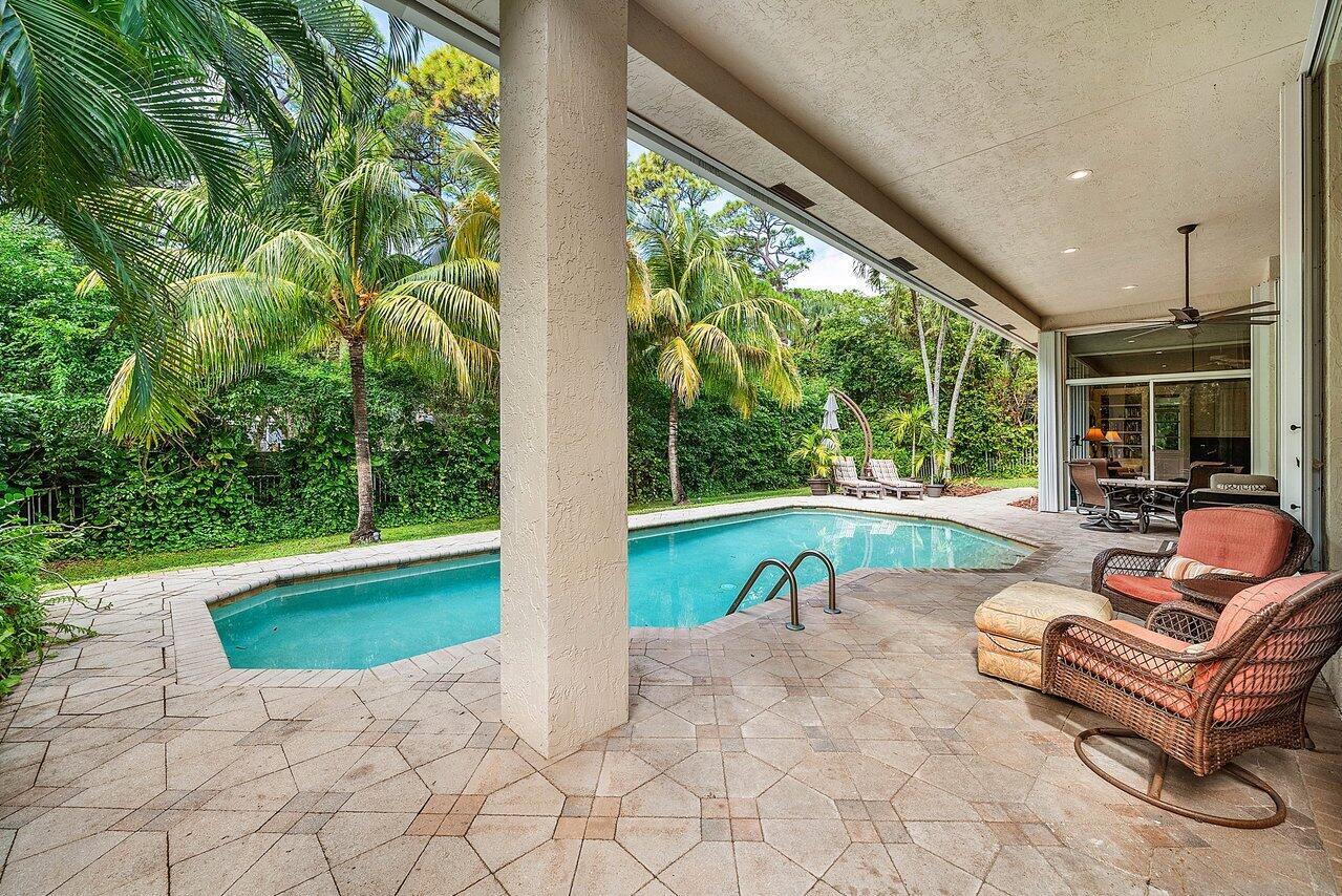 Whispering Oaks - Residential