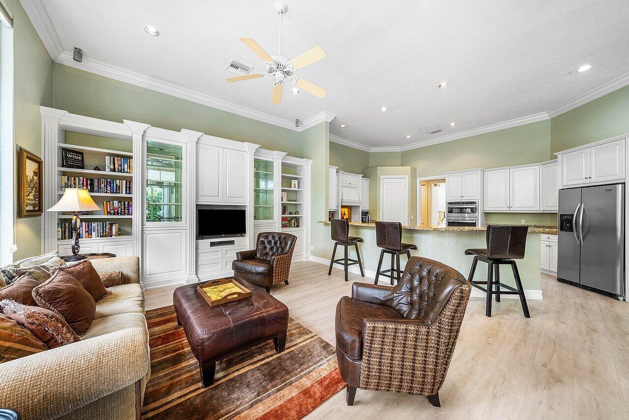 Whispering Oaks - Residential