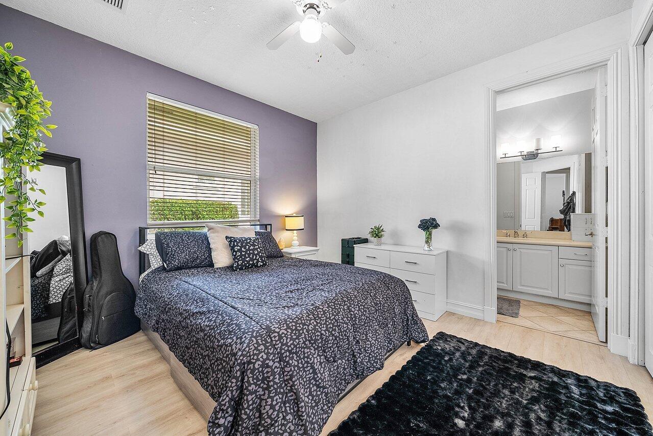 Whispering Oaks - Residential