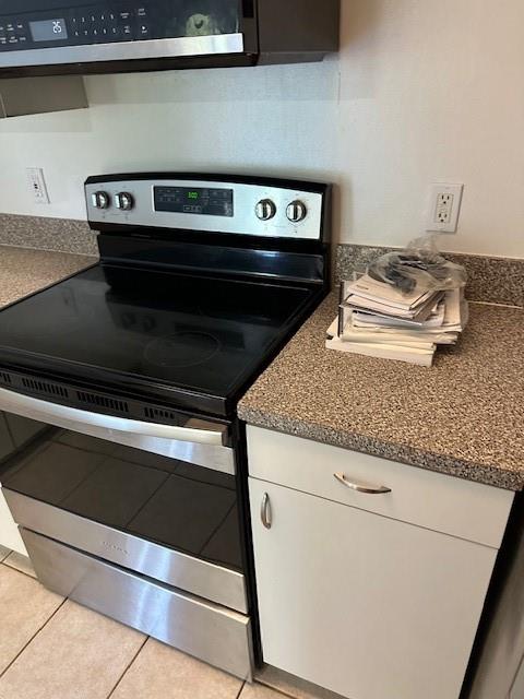 5055 Wiles Rd 307