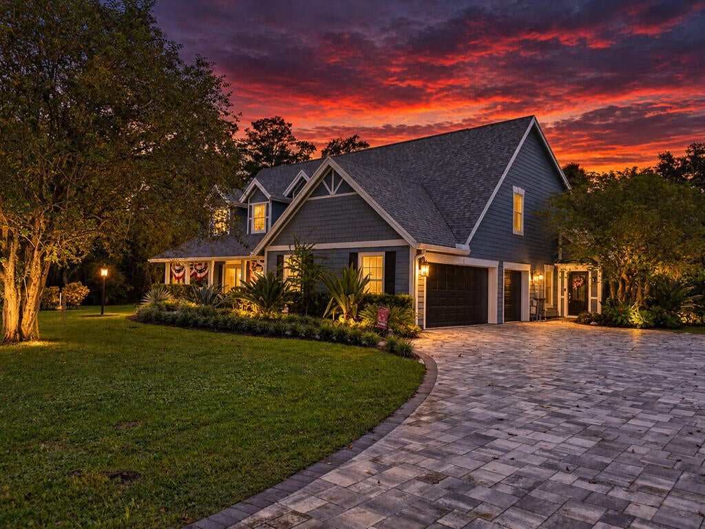 4651 Hunting Trail