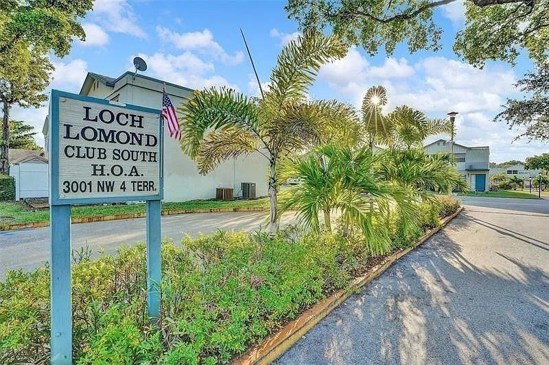 3001 NW 4th Ter 158