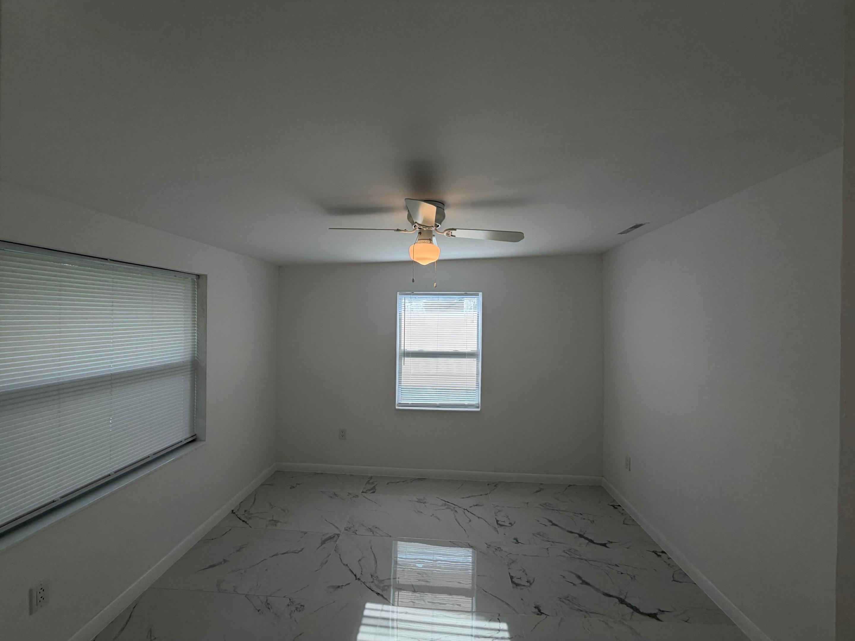 SPRINGBANK PARK SEC 2 - Residential Lease