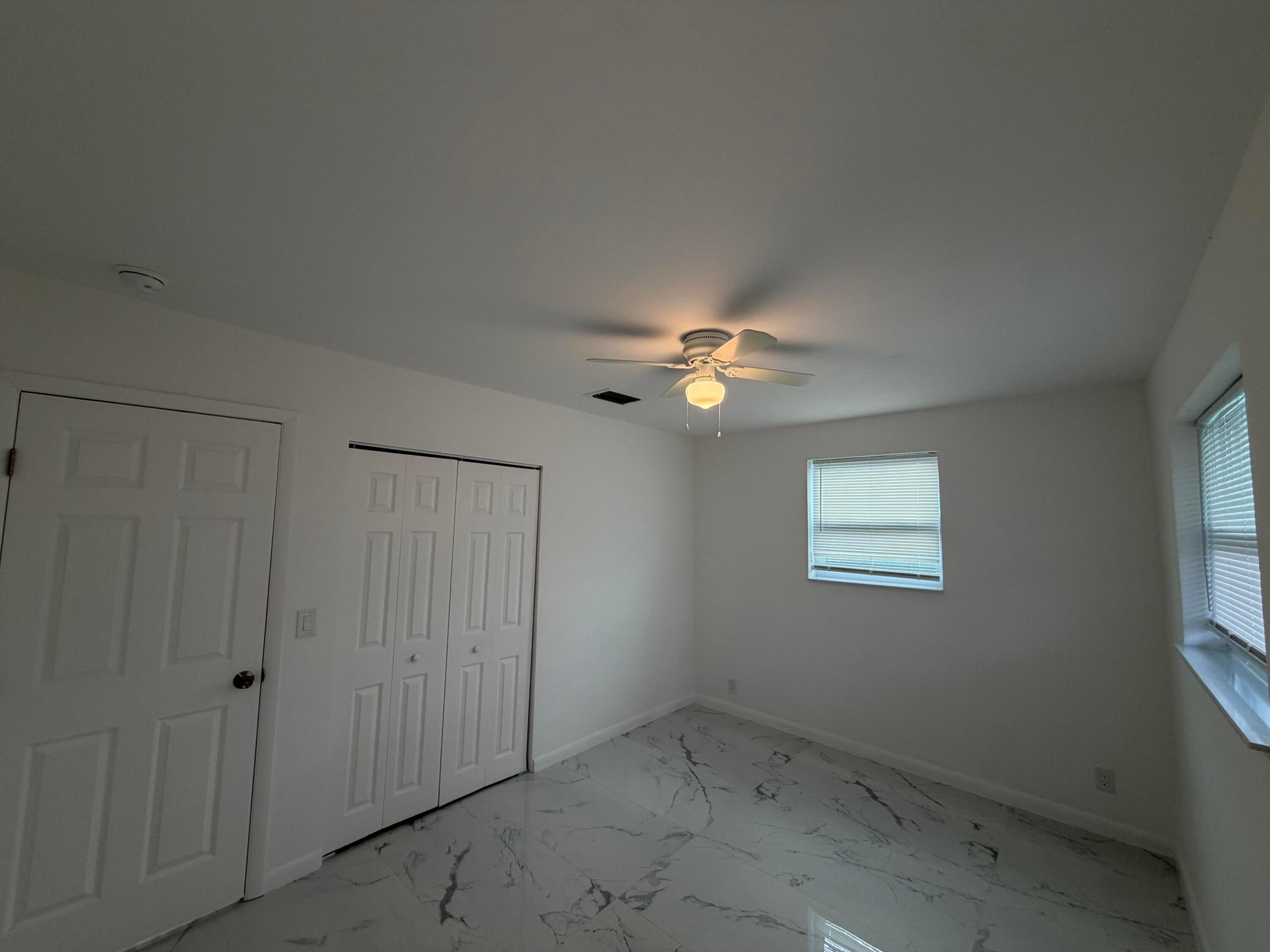 SPRINGBANK PARK SEC 2 - Residential Lease