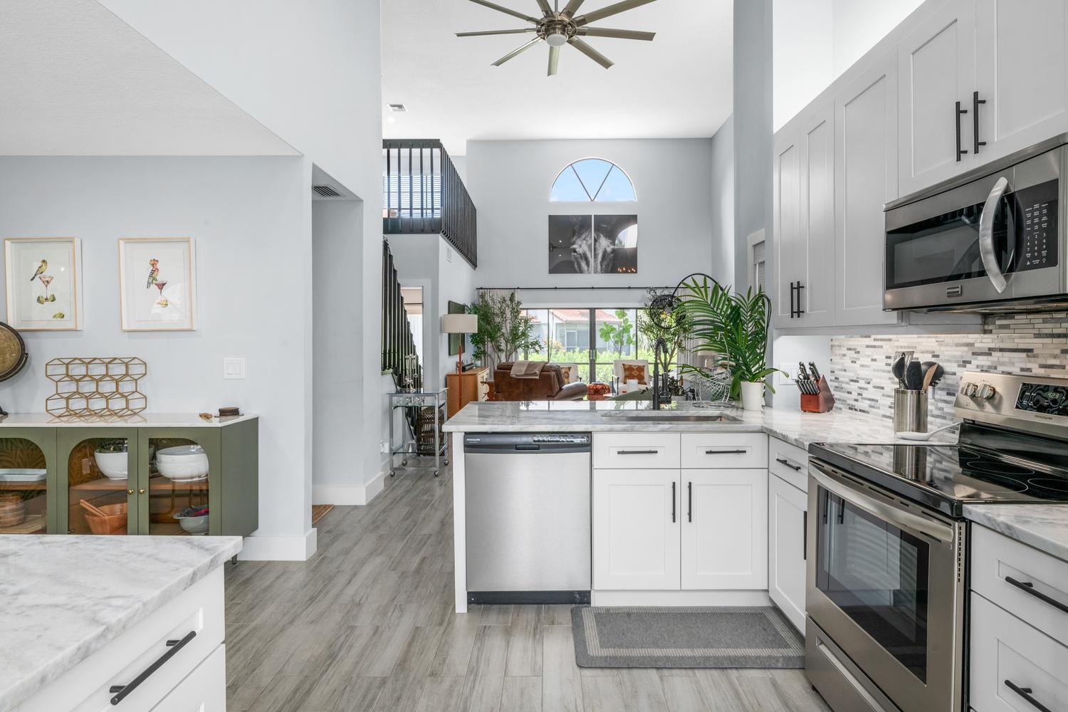 WELLINGTON OF WELLINGTON - Residential Lease