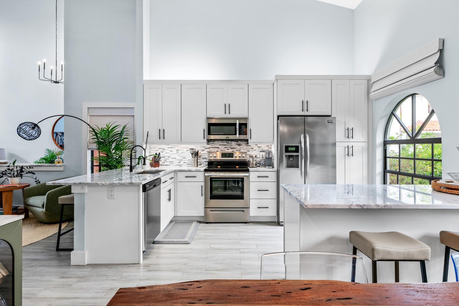 WELLINGTON OF WELLINGTON - Residential Lease